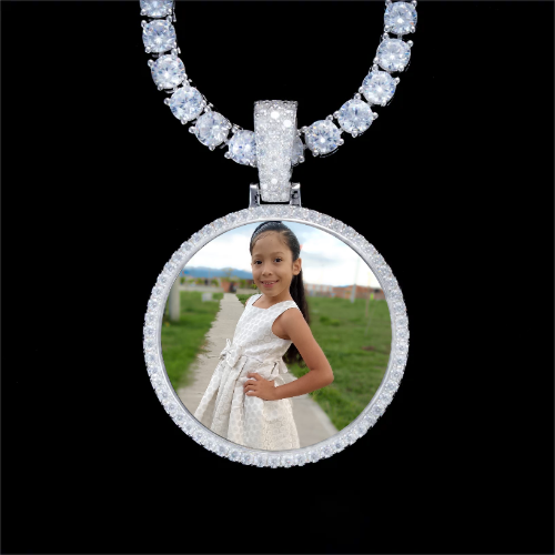 925S & VVS Moissanite 3D Circle Custom Picture Pendant