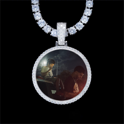925S & VVS Moissanite 3D Circle Custom Picture Pendant