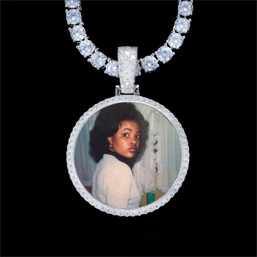 925S & VVS Moissanite 3D Circle Custom Picture Pendant