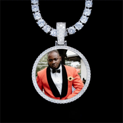 925S & VVS Moissanite 3D Circle Custom Picture Pendant