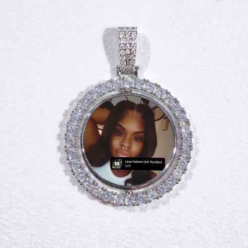 3D Spinning 2-Faced Custom Picture Pendant