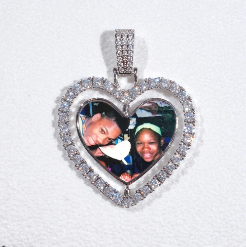 3D Spinning 2-Faced Heart Custom Picture Pendant
