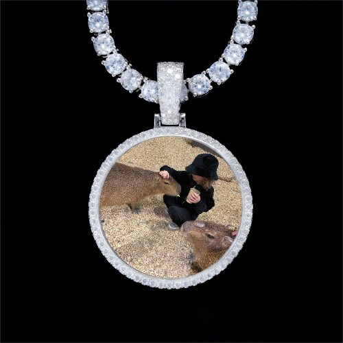 925S & VVS Moissanite 3D Circle Custom Picture Pendant