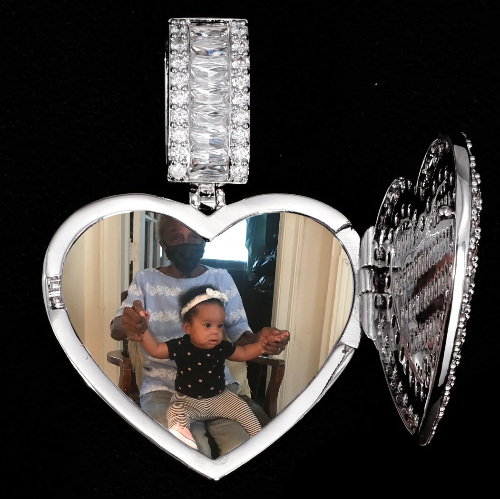 CUSTOM PICTURE PENDANT STYLE-8