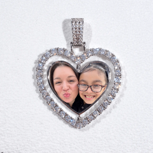 3D Spinning 2-Faced Heart Custom Picture Pendant