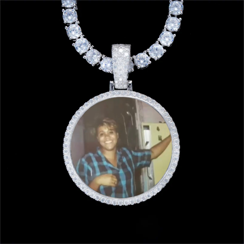 925S & VVS Moissanite 3D Circle Custom Picture Pendant