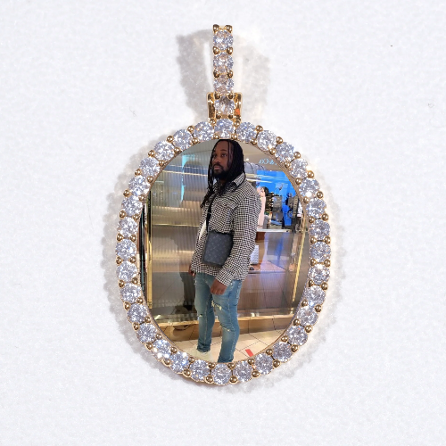 3D Oval Custom Picture Pendant