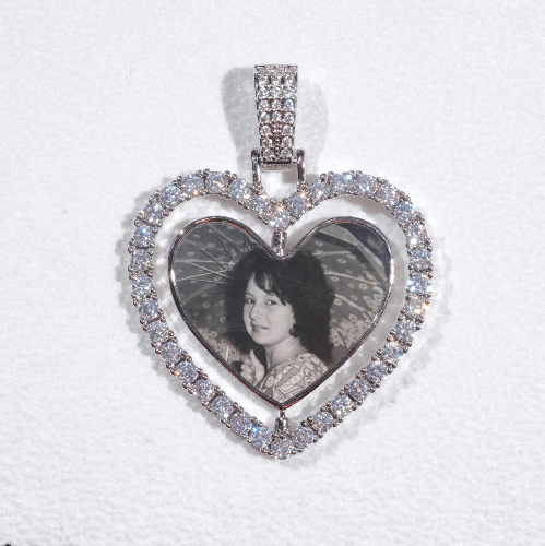 3D Spinning 2-Faced Heart Custom Picture Pendant
