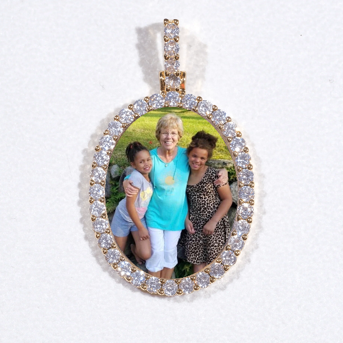 3D Oval Custom Picture Pendant