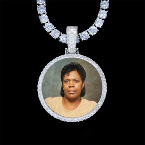 925S & VVS Moissanite 3D Circle Custom Picture Pendant