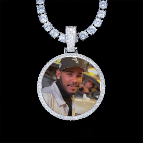 925S & VVS Moissanite 3D Circle Custom Picture Pendant