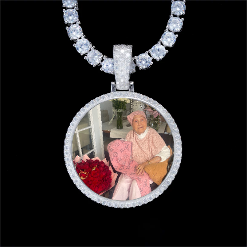 925S & VVS Moissanite 3D Circle Custom Picture Pendant