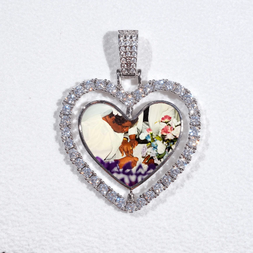 3D Spinning 2-Faced Heart Custom Picture Pendant