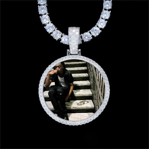 925S & VVS Moissanite 3D Circle Custom Picture Pendant