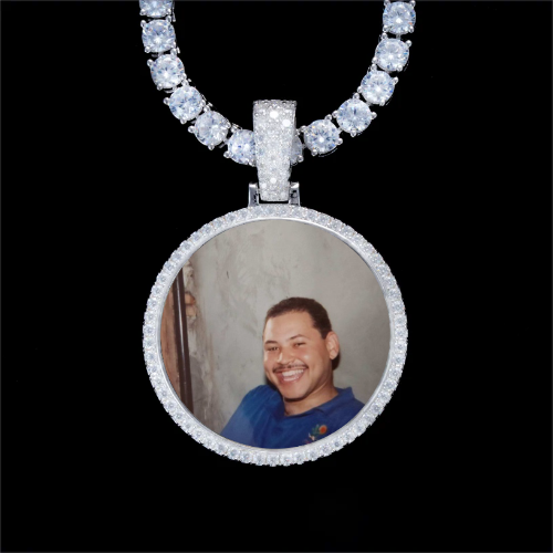 925S & VVS Moissanite 3D Circle Custom Picture Pendant