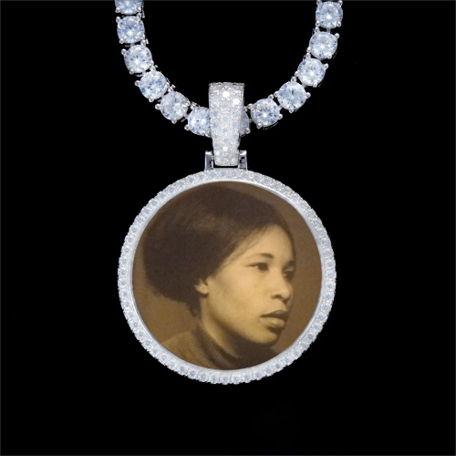 925S & VVS Moissanite 3D Circle Custom Picture Pendant
