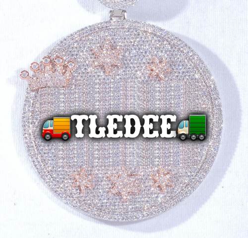 CUSTOM LETTER NECKLACE 3D BIG CROWN DISC