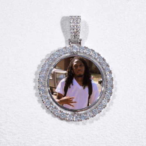 3D Spinning 2-Faced Custom Picture Pendant