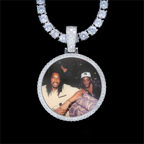 925S & VVS Moissanite 3D Circle Custom Picture Pendant