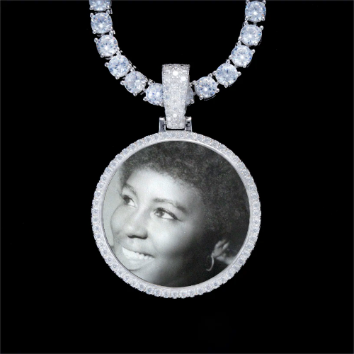 925S & VVS Moissanite 3D Circle Custom Picture Pendant
