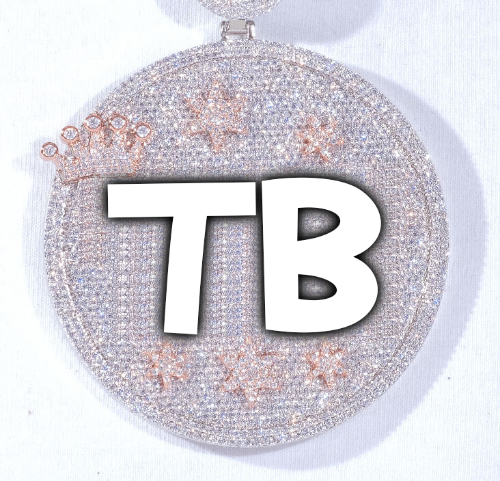 CUSTOM LETTER NECKLACE 3D BIG CROWN DISC