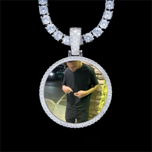 925S & VVS Moissanite 3D Circle Custom Picture Pendant