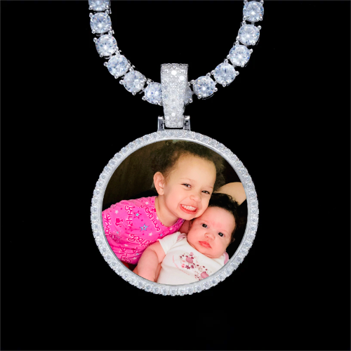 925S & VVS Moissanite 3D Circle Custom Picture Pendant