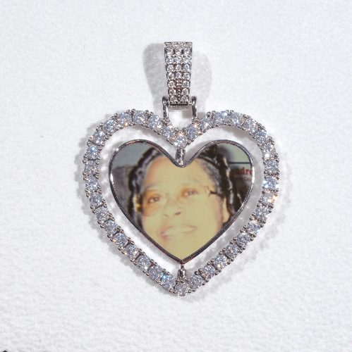 3D Spinning 2-Faced Heart Custom Picture Pendant