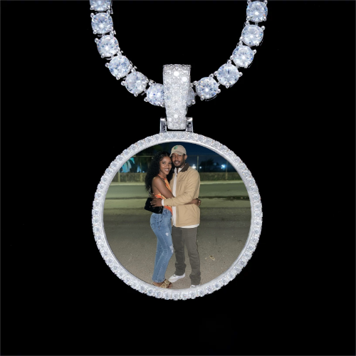 925S & VVS Moissanite 3D Circle Custom Picture Pendant