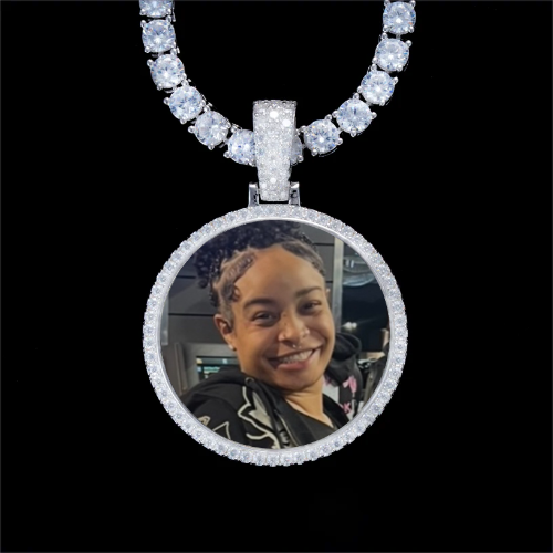 925S & VVS Moissanite 3D Circle Custom Picture Pendant