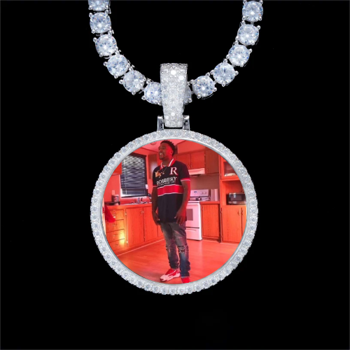 925S & VVS Moissanite 3D Circle Custom Picture Pendant