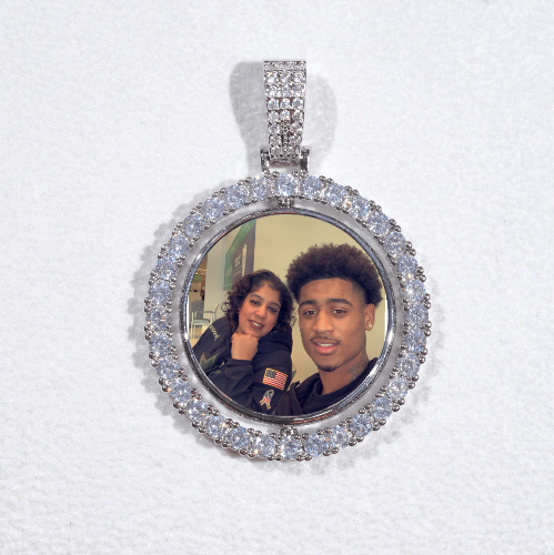 3D Spinning 2-Faced Custom Picture Pendant