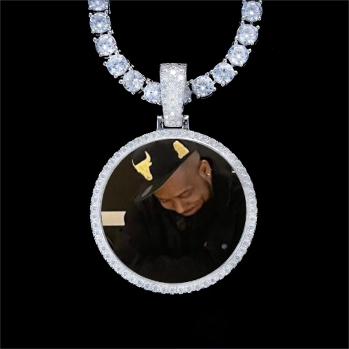 925S & VVS Moissanite 3D Circle Custom Picture Pendant