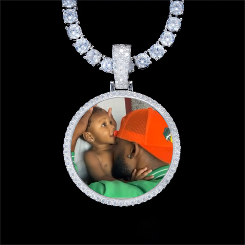 925S & VVS Moissanite 3D Circle Custom Picture Pendant