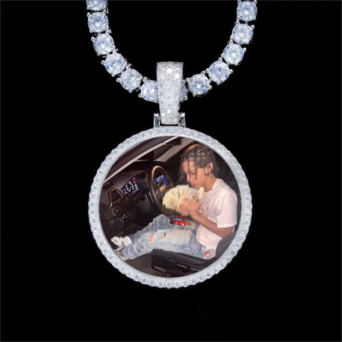 925S & VVS Moissanite 3D Circle Custom Picture Pendant