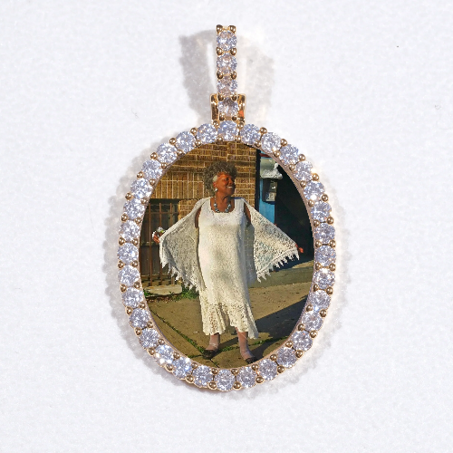 3D Oval Custom Picture Pendant