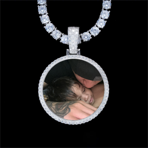 925S & VVS Moissanite 3D Circle Custom Picture Pendant