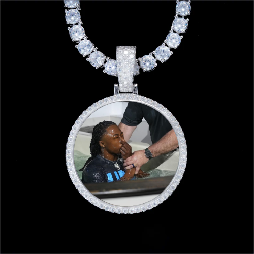 925S & VVS Moissanite 3D Circle Custom Picture Pendant