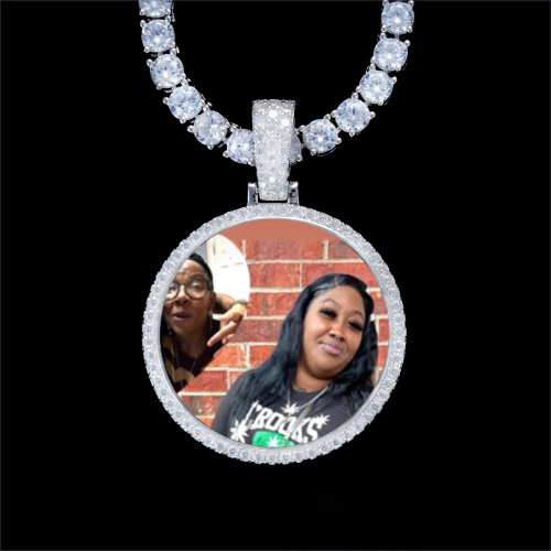 925S & VVS Moissanite 3D Circle Custom Picture Pendant