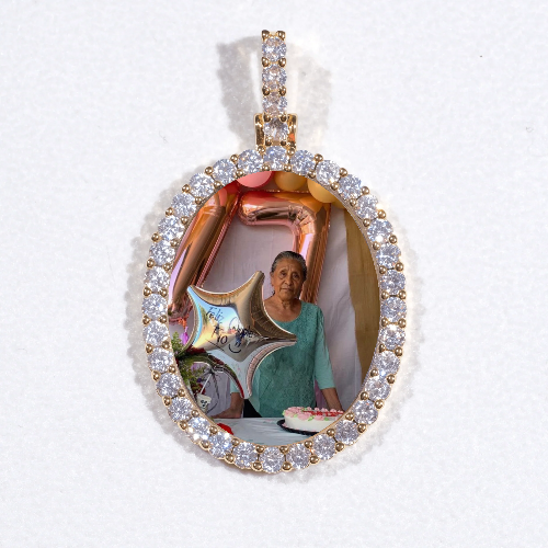 3D Oval Custom Picture Pendant