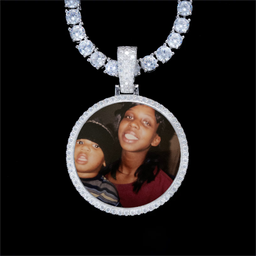 925S & VVS Moissanite 3D Circle Custom Picture Pendant