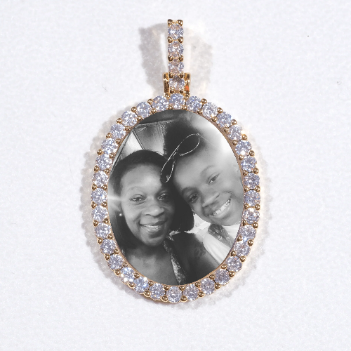 3D Oval Custom Picture Pendant