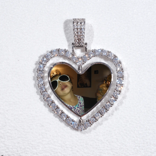 3D Spinning 2-Faced Heart Custom Picture Pendant