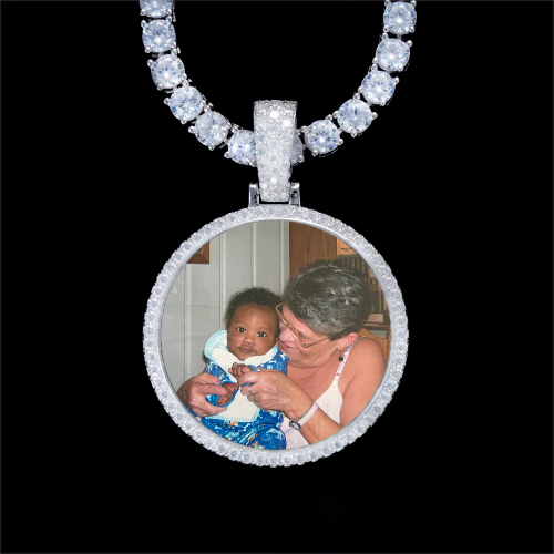 925S & VVS Moissanite 3D Circle Custom Picture Pendant