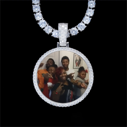 925S & VVS Moissanite 3D Circle Custom Picture Pendant