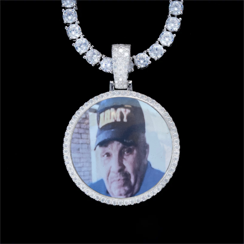 925S & VVS Moissanite 3D Circle Custom Picture Pendant