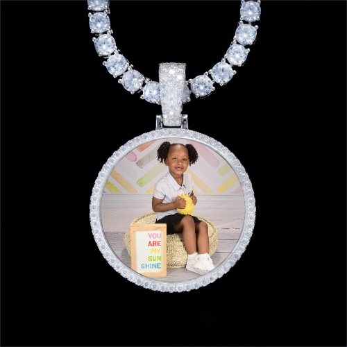 925S & VVS Moissanite 3D Circle Custom Picture Pendant