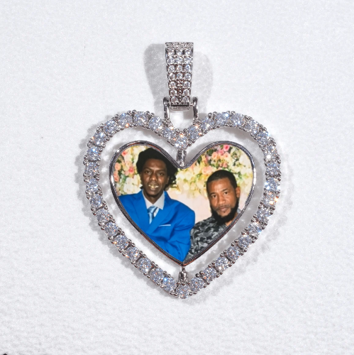 3D Spinning 2-Faced Heart Custom Picture Pendant