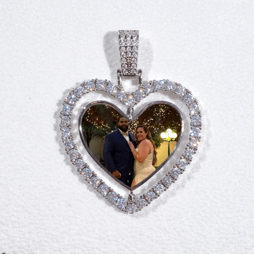 3D Spinning 2-Faced Heart Custom Picture Pendant