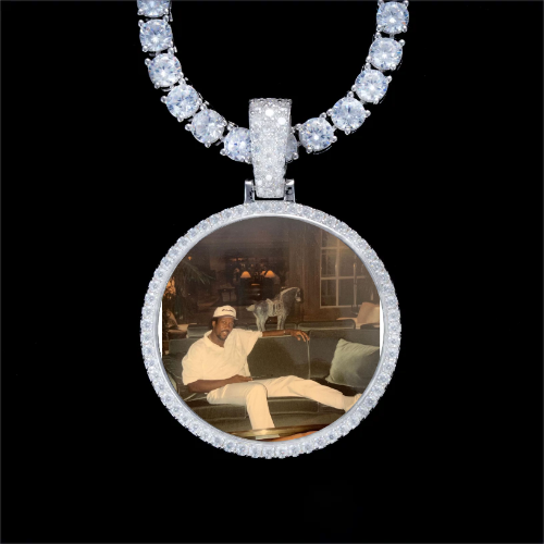 925S & VVS Moissanite 3D Circle Custom Picture Pendant